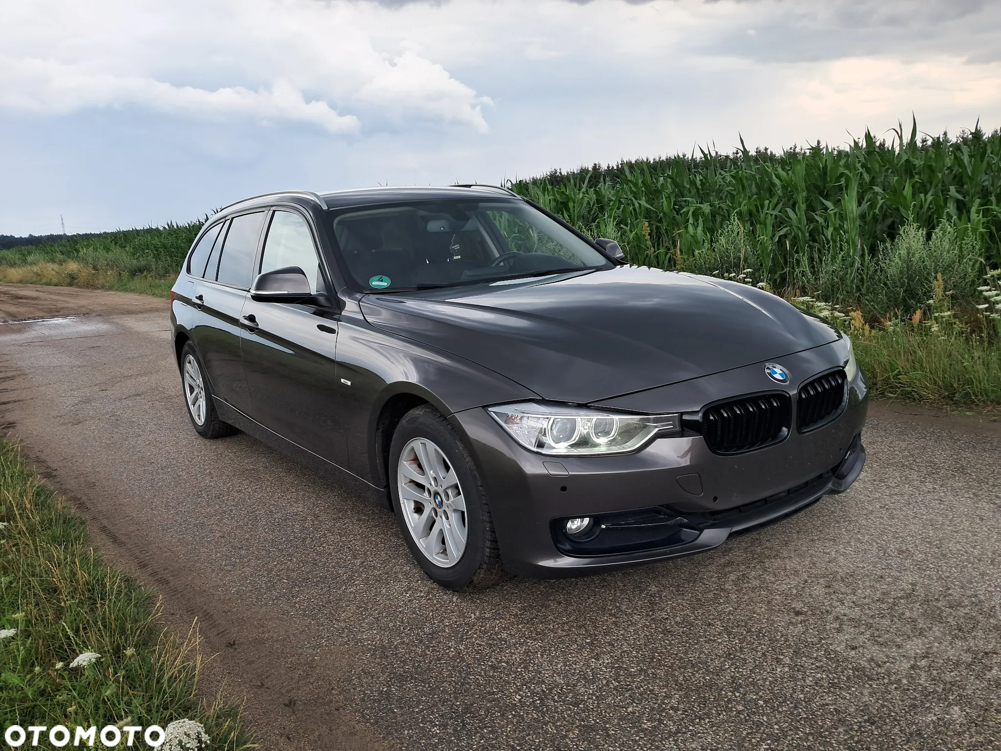 BMW Seria 3 318d Touring Modern Line - 3
