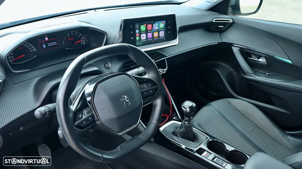 Peugeot 2008 PureTech 100 Allure - 22