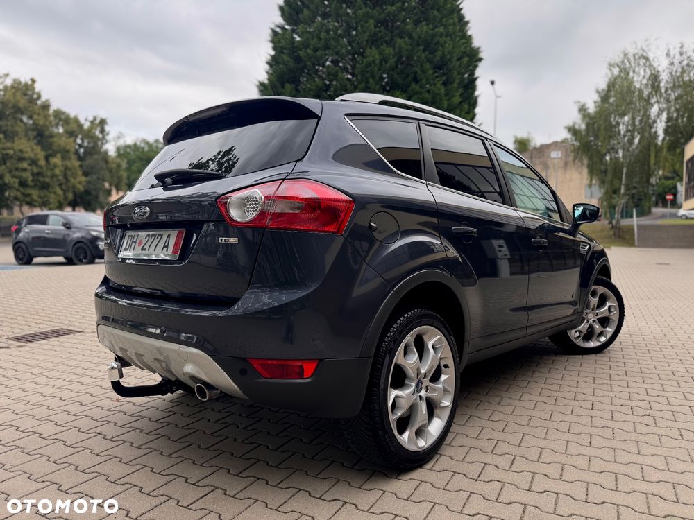 Ford Kuga 2.0 TDCi 4x4 Titanium - 9