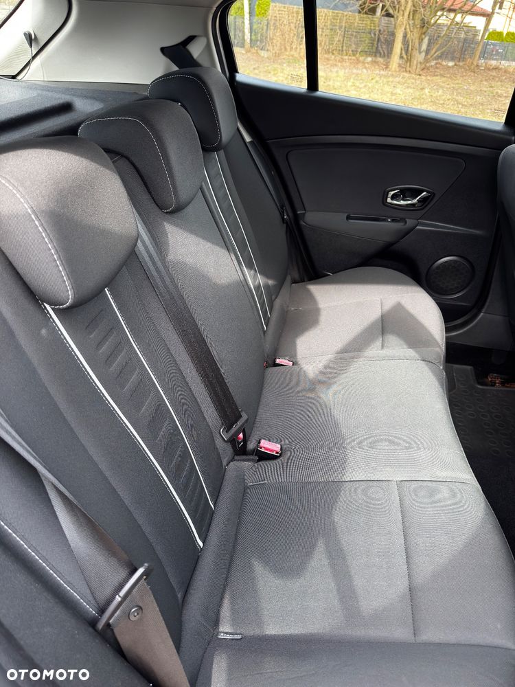 Renault Megane 1.6 16V 110 Dynamique - 17