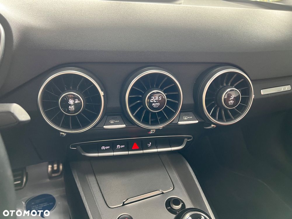 Audi TT Roadster - 22