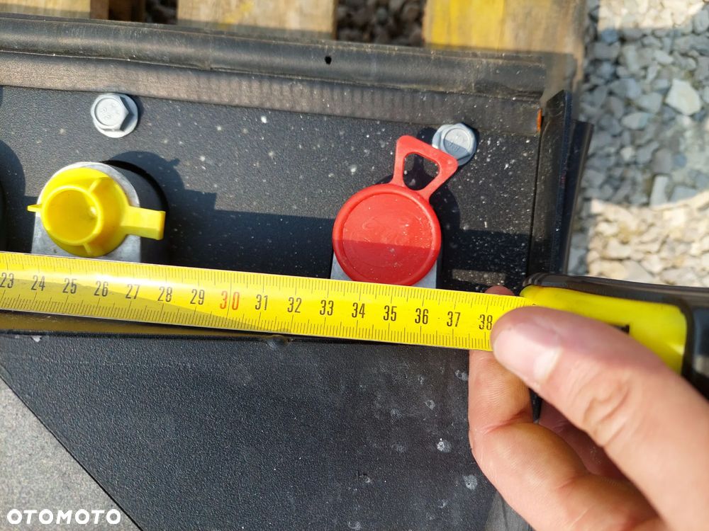 Chłodnica cieczy oleju wody zespół chłodnic intercooler Manitou MLT 733, 933, 1033 630, 730 - 29