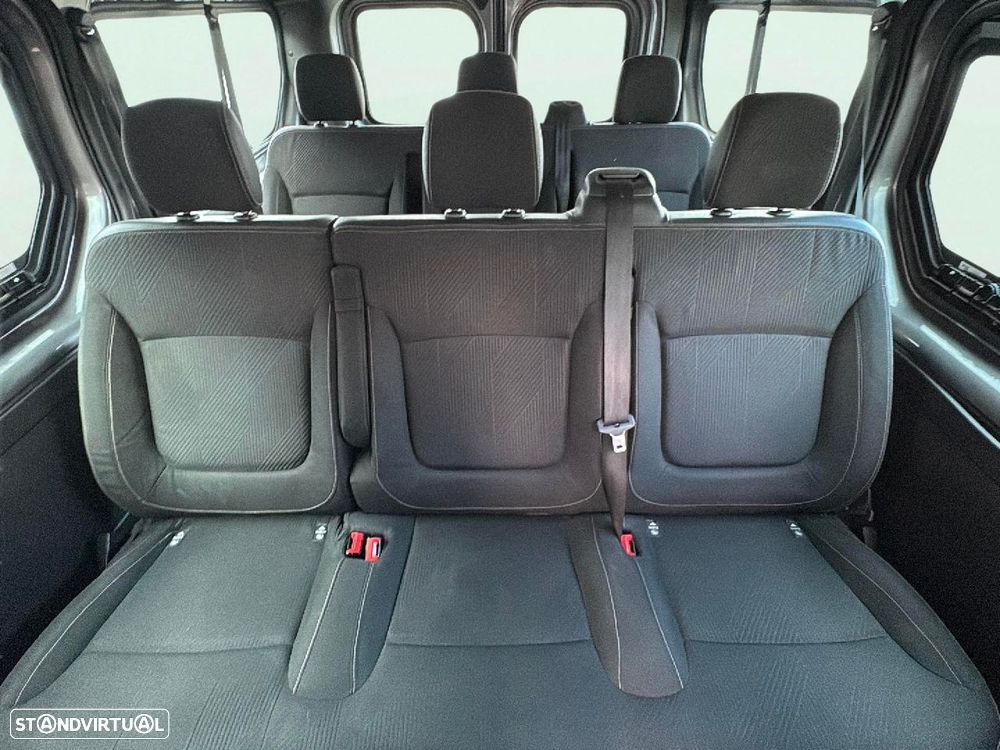 Renault Trafic 1.6 dCi L2H1 1.2T SS - 17