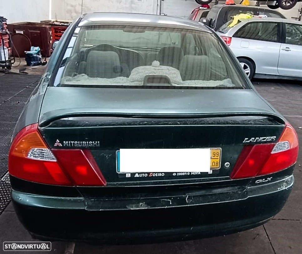Mitsubishi Lancer 1.3i de 1999 disponível para peças - 5