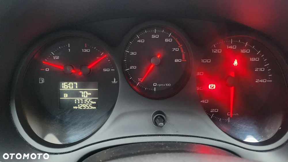 Seat Leon 1.2 TSI Ecomotive Reference Copa - 10