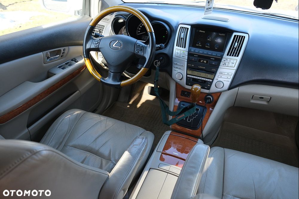 Lexus RX - 29