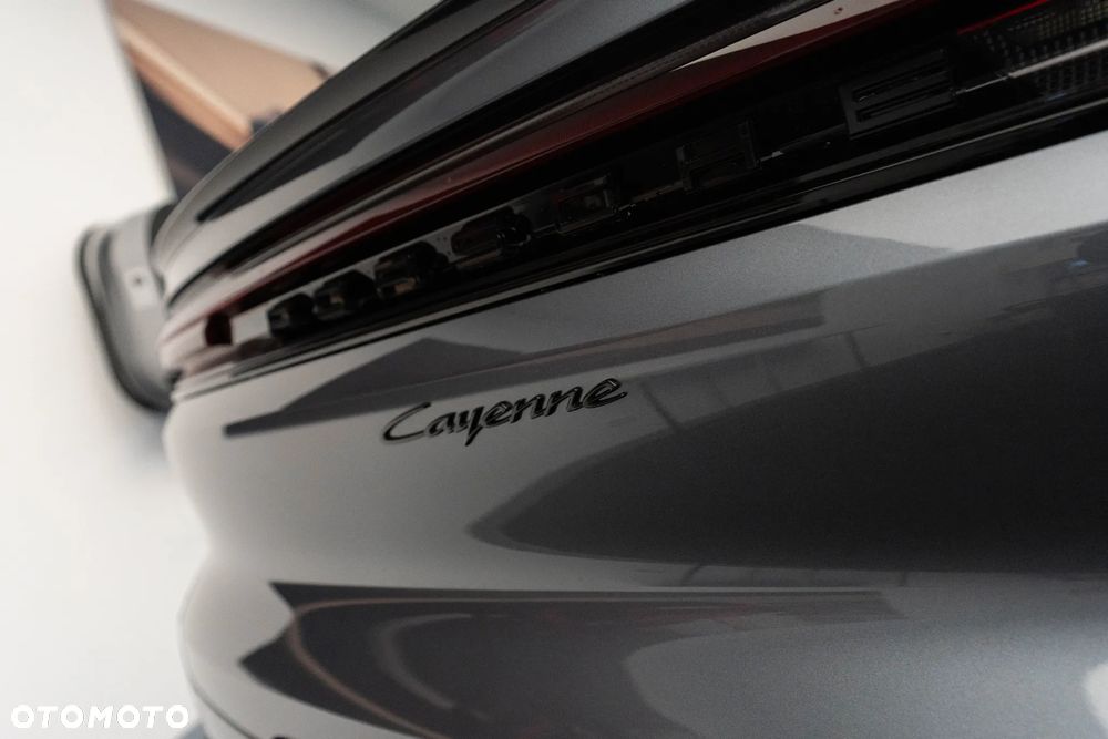 Porsche Cayenne Black Edition - 39