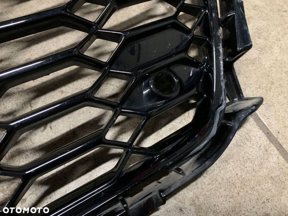 grill atrapa chłodnicy audi rs4 b9 lift kamera 360 - 7