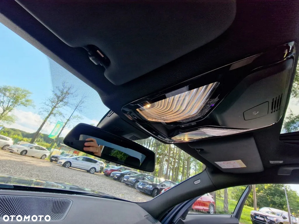 BMW Seria 3 - 34