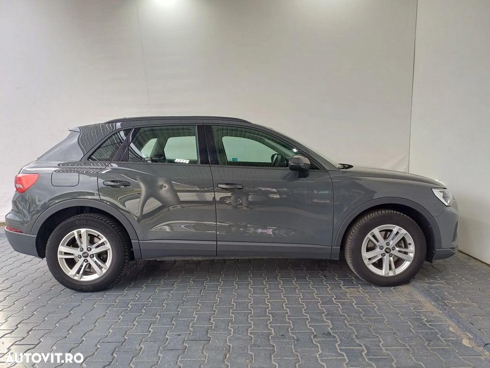 AUDI Q3 2023 — imagine 31