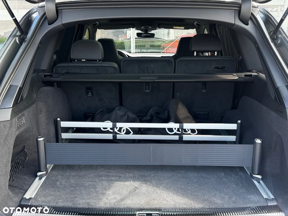 Audi Q7 TFSI e PHEV 360 kW Quattro S Line Tiptr - 34