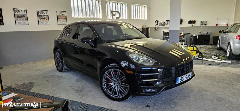 Porsche Macan Turbo PDK - 3