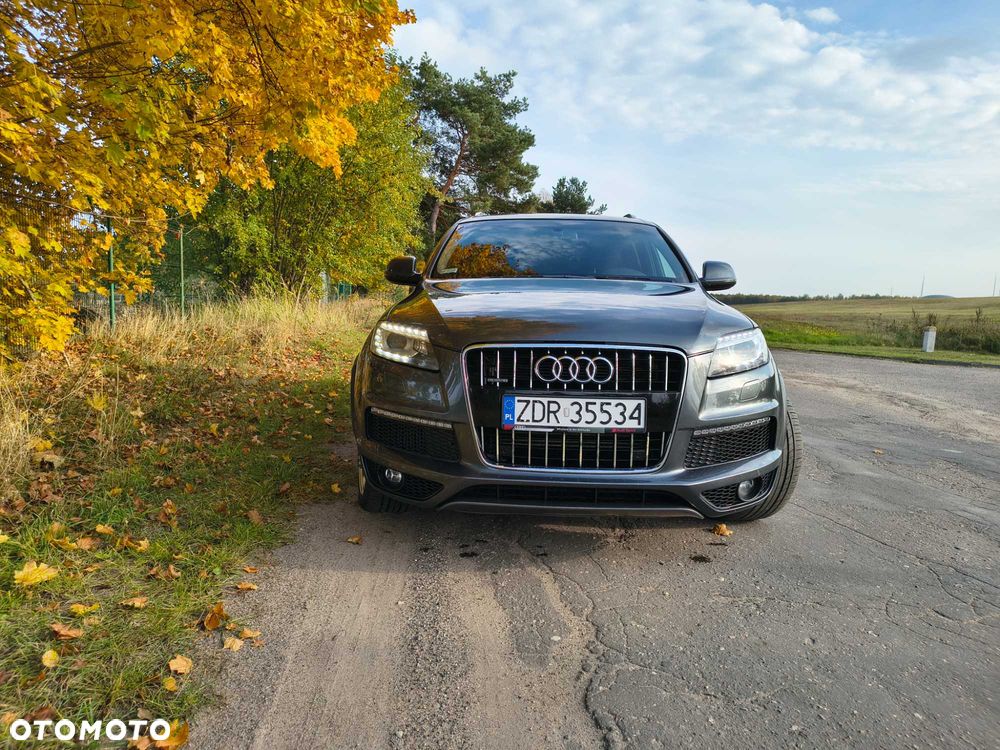 Audi Q7 2012 photo 3