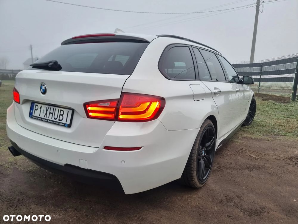 BMW Seria 5 525d xDrive - 4