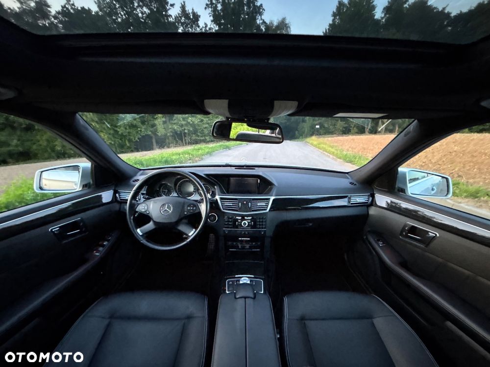 Mercedes-Benz Klasa E 350 T CDI DPF 4Matic BlueEFFICIENCY 7G-TRONIC Avantgarde - 15
