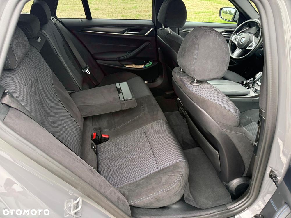 BMW Seria 5 520d mHEV M Sport sport - 21