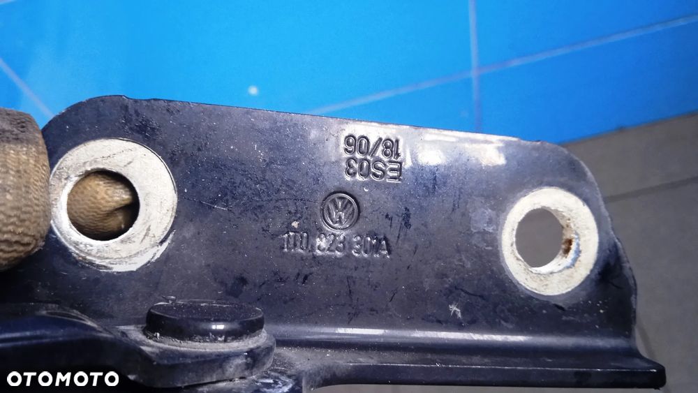 Zawiasy maski VW Touran I LC9X - 4