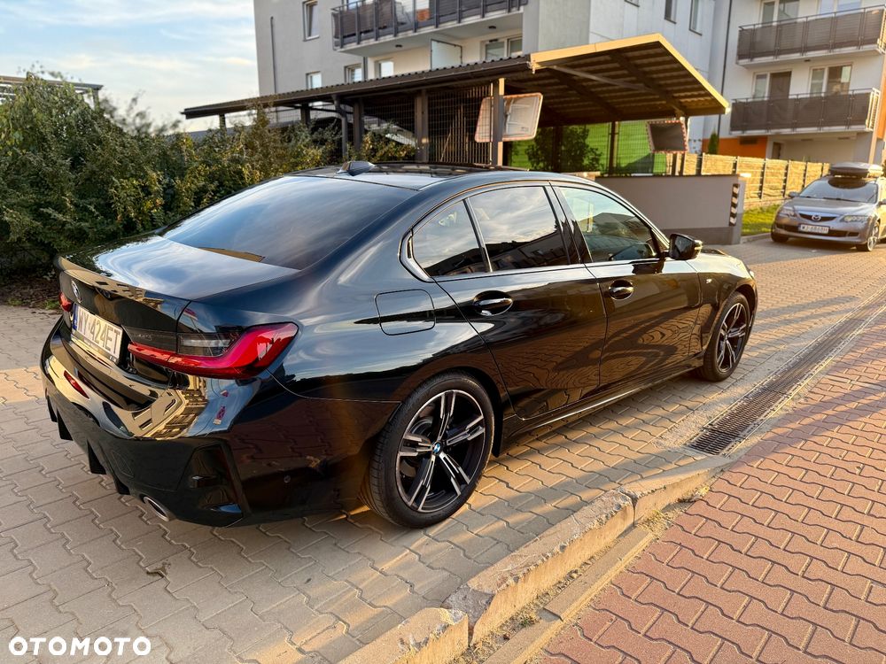 BMW Seria 3 320i M Sport - 1