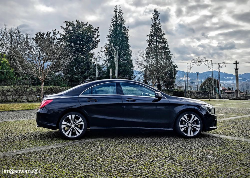 Mercedes-Benz CLA 220 CDI 7G-DCT StreetStyle - 32