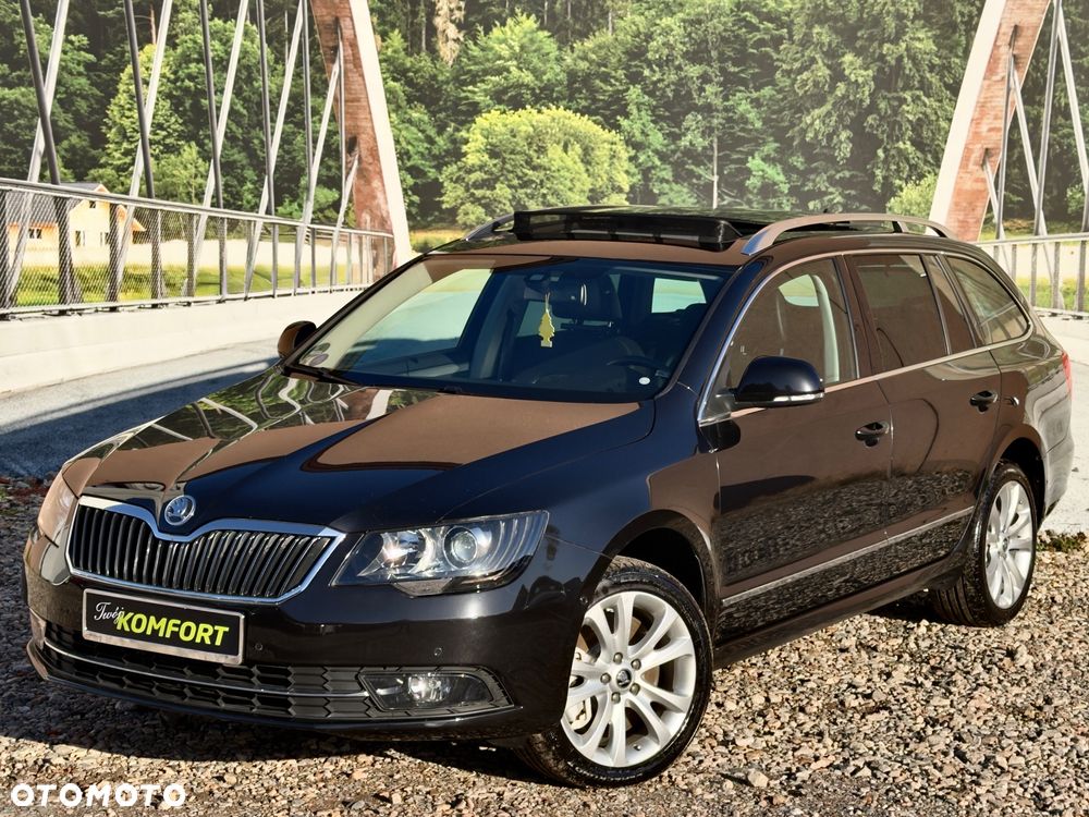 Skoda Superb 2013 photo 5