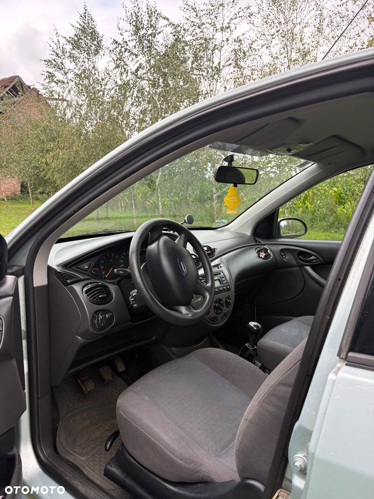 Ford Focus - 5