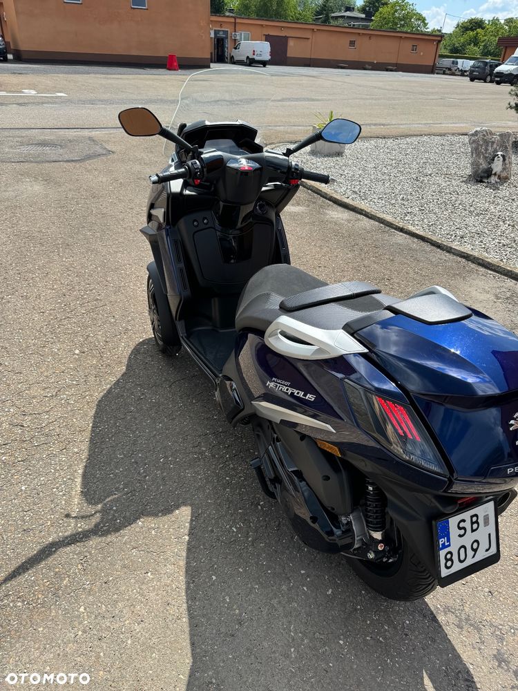 Peugeot Metropolis - 3