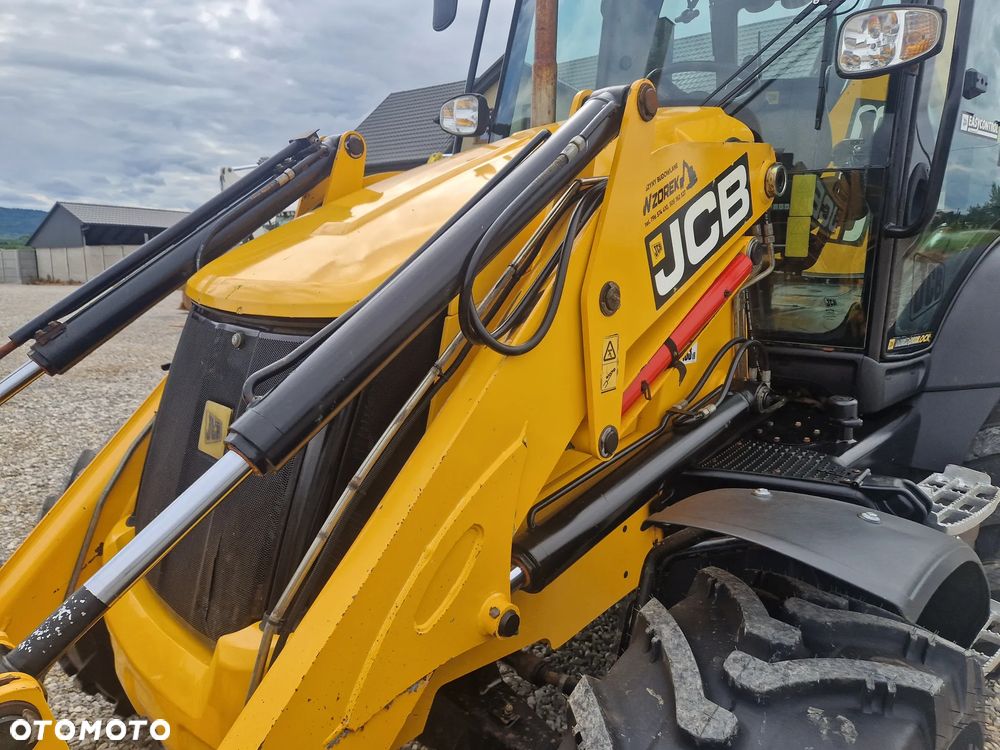 JCB 3CX - 13