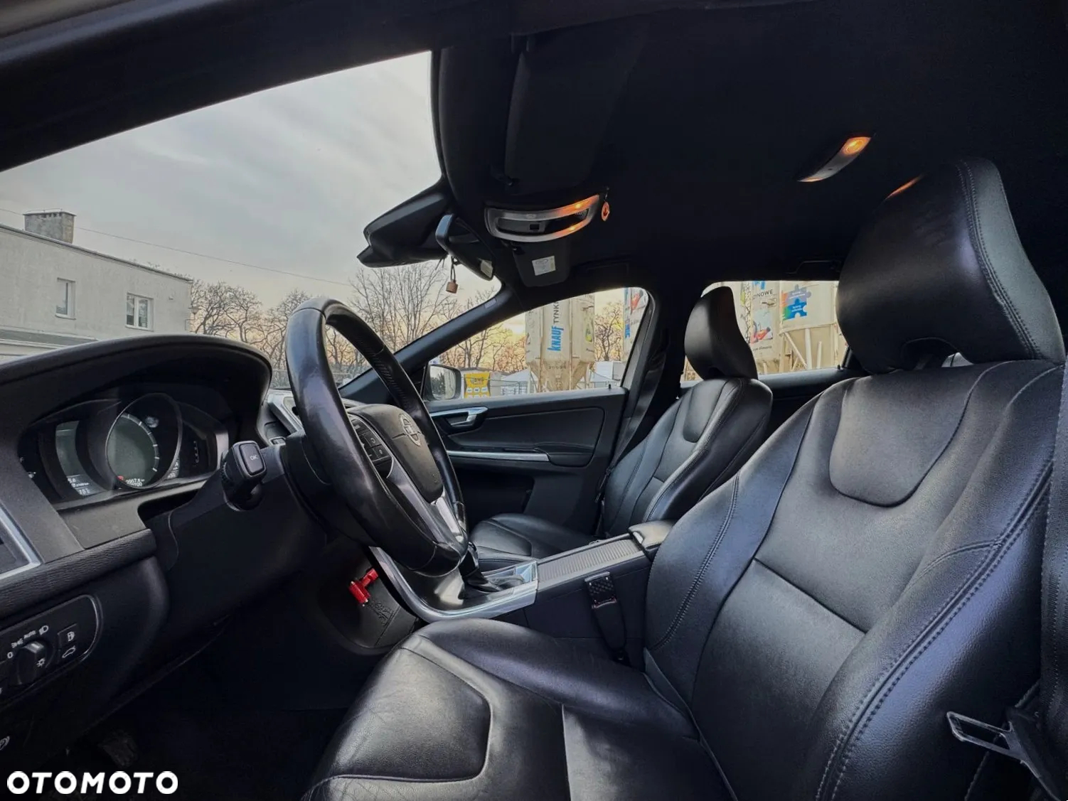 Volvo XC 60 - 6