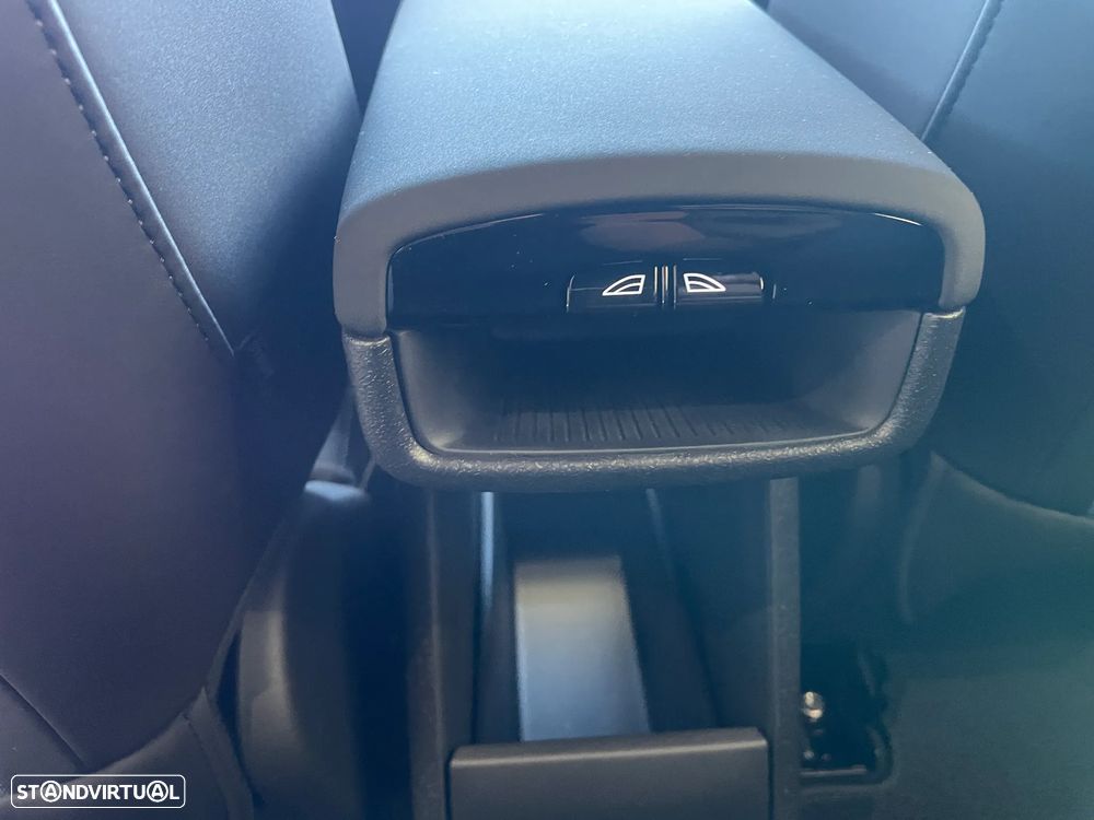 Volvo EX30 51 kWh Single Motor Black Edition - 19