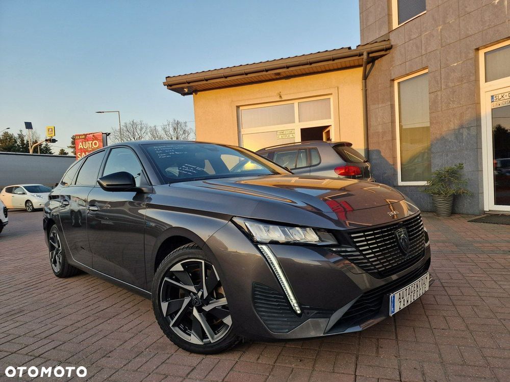 Peugeot 308 1.6 Hybrid PHEV Allure EAT8 - 10