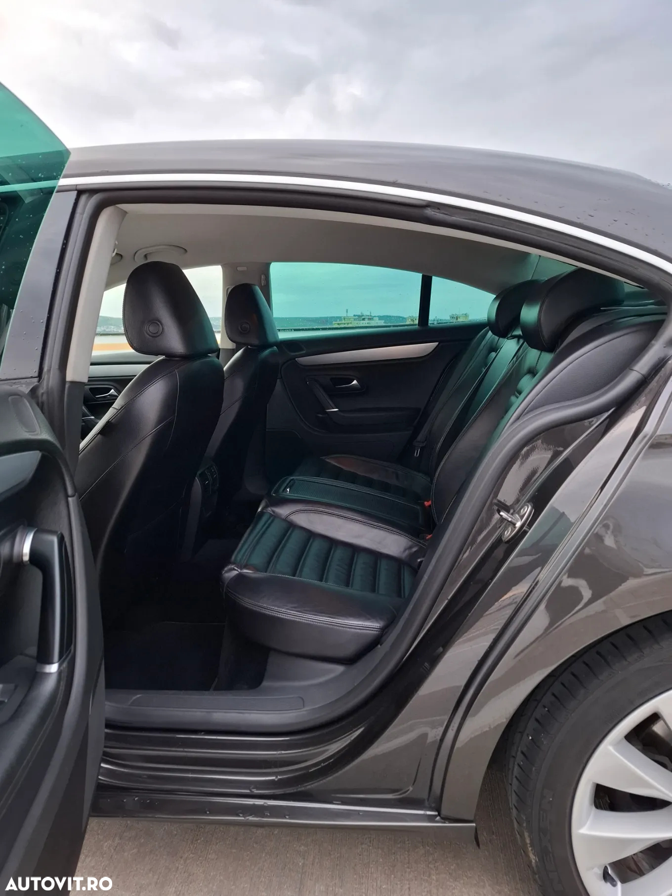 Volkswagen Passat CC 2.0 TDI DSG - 11