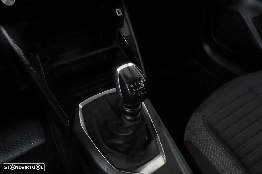 Peugeot 208 1.2 PureTech Active - 24