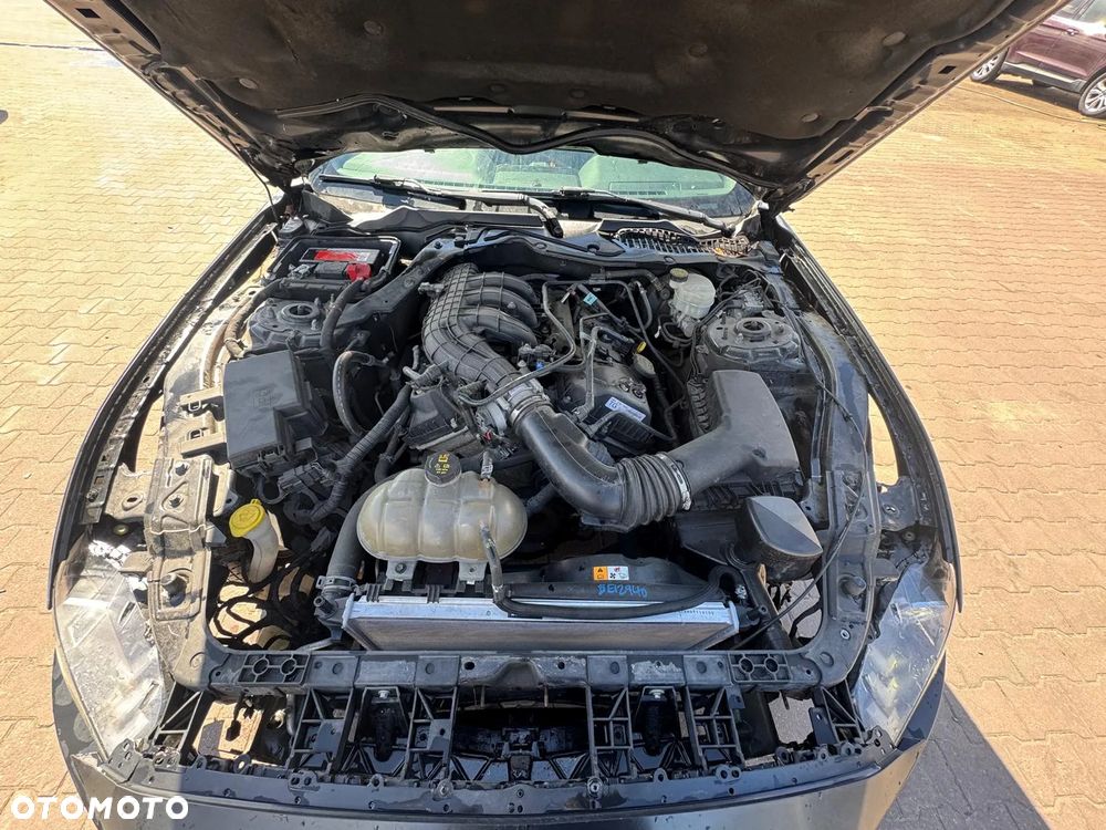 Ford Mustang 3.7 V6 - 9