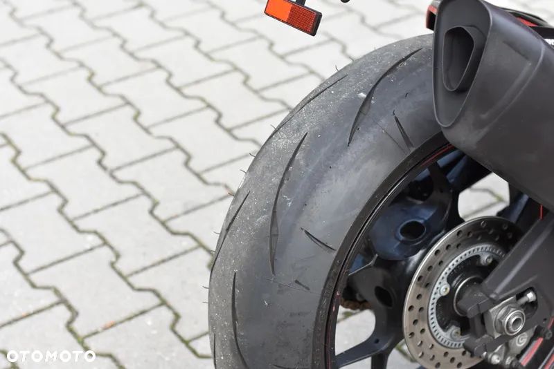 Honda CBR - 18