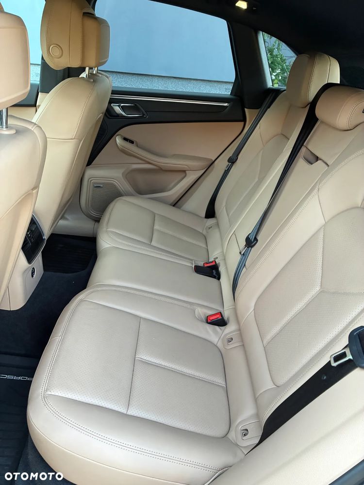 Porsche Macan Standard - 5