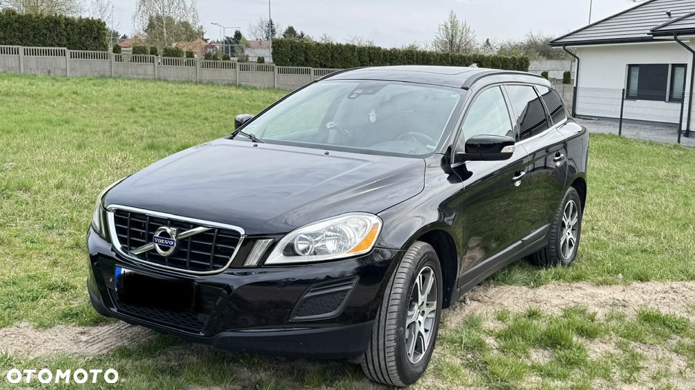 Volvo XC 60 DRIVe R Design - 4