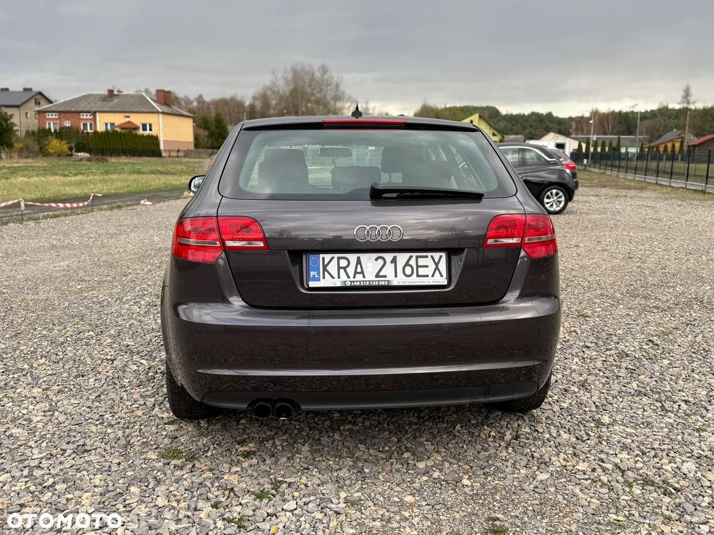 Audi A3 Sportback 1.4 TFSI Attraction - 6