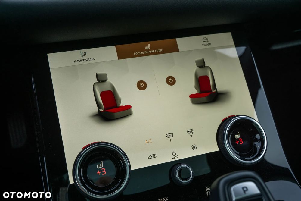 Land Rover Range Rover Evoque 2.0 D200 mHEV SE - 30