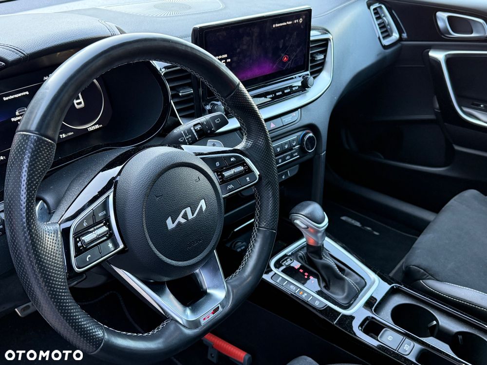 Kia ProCeed 1.5 T-GDI DCT7 OPF GT LINE - 15