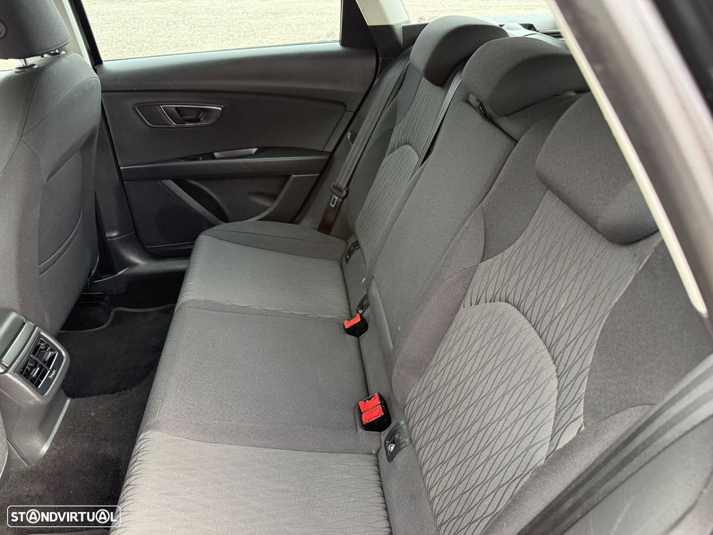SEAT Leon ST 1.6 TDI Style Ecomotive - 22