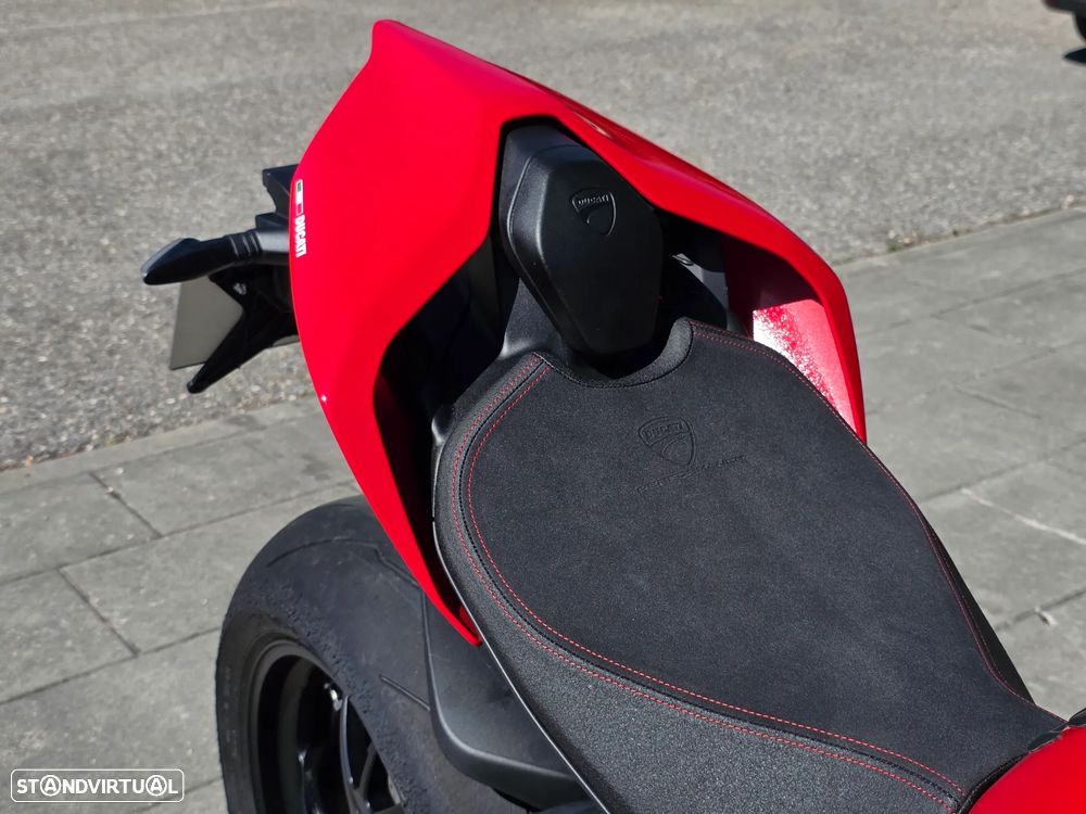 Ducati Panigale V4 S - 17