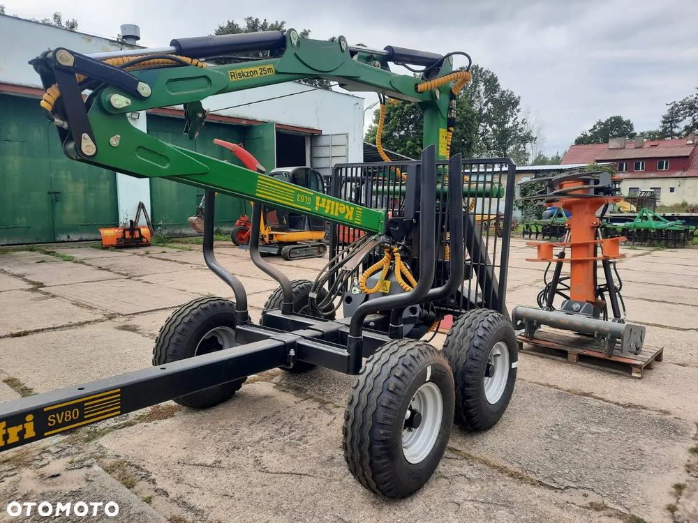 Inny Przyczepa leśna Kellfri 8 ton z żurawiem HDS 6,3m - odkładany HDS - TROL, Wyciągarka leśna do drewna KR4 - 4 tony WIRAX, Pomarol Chwytak do zrywki drewna hydrauliczny CHD100 / CHD110 - kleszcze do drewna, Rębak do drewna, trocina, zrębka - 5