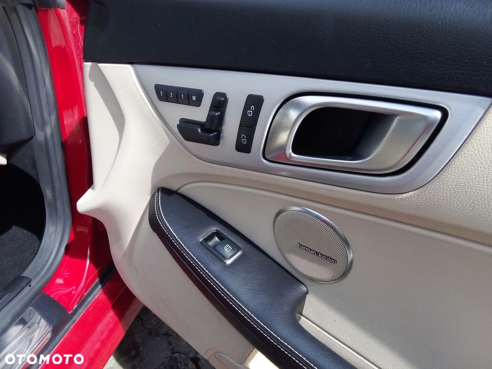 Mercedes-Benz SLK 250 (BlueEFFICIENCY) 7G-TRONIC - 10