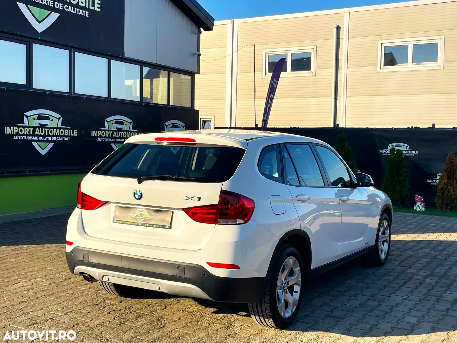 BMW X1 sDrive18d - 14