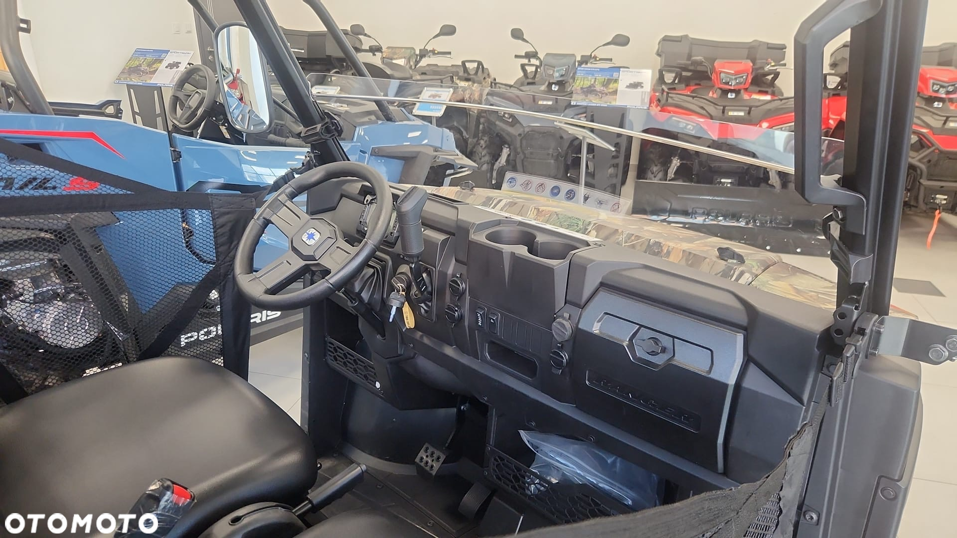 Polaris Ranger - 12