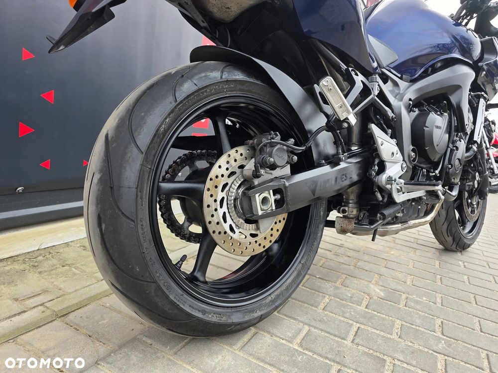 Yamaha FZ6 - 7
