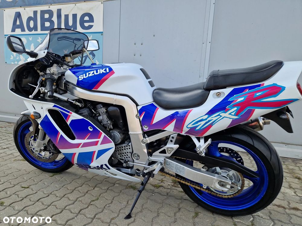 Suzuki GSX-R - 8