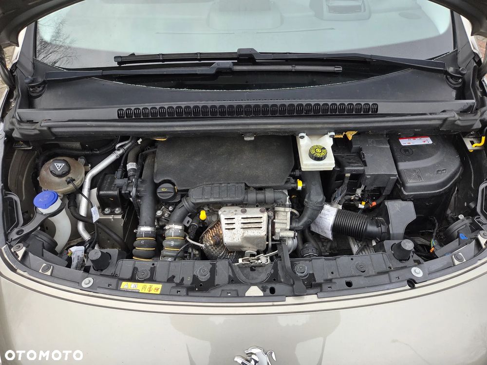 Peugeot 3008 1.2 PureTech GPF Allure S&S - 3