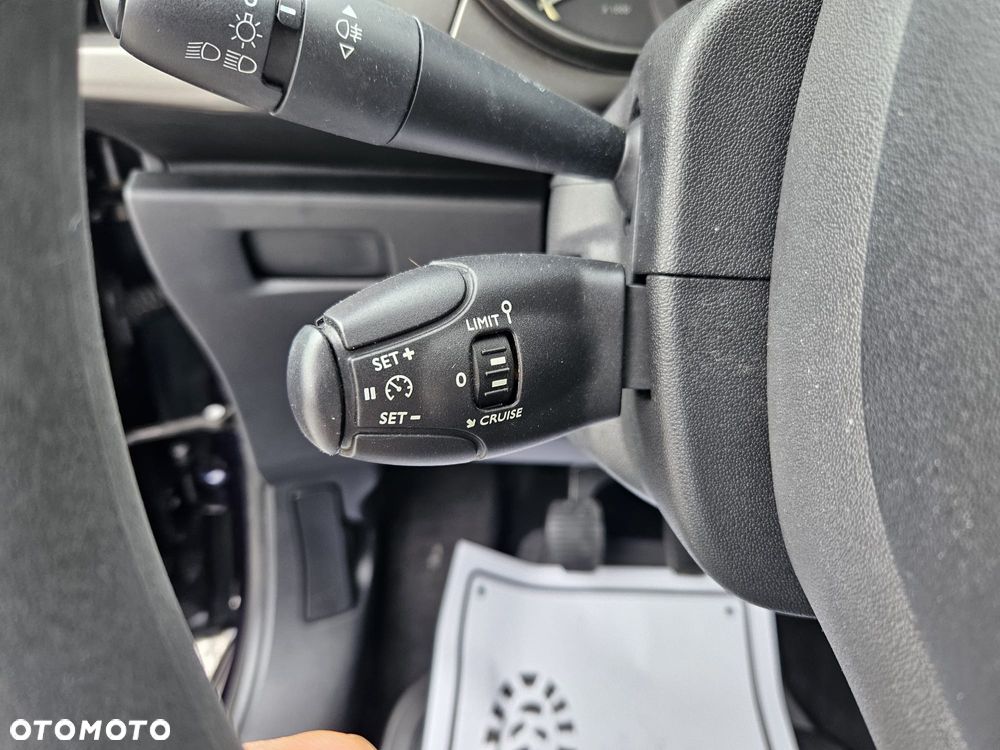 Citroën C3 Pure Tech (VTi) 82 Tendance - 23