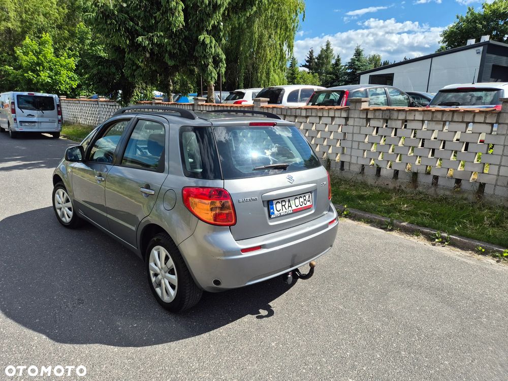 Suzuki SX4 1.6 VVT 4x2 Comfort - 9